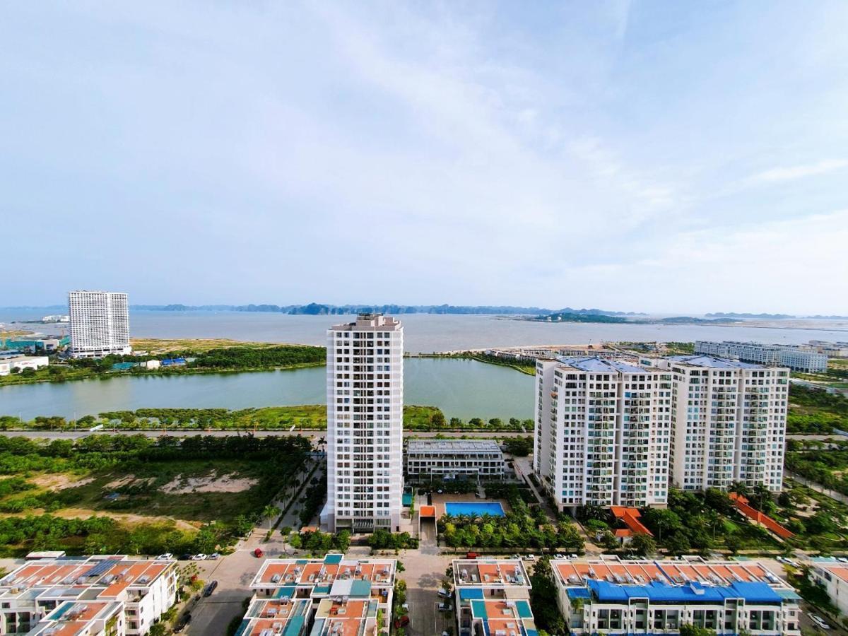May House Green Bay Garden Ha Long - Near Marina Beach מראה חיצוני תמונה